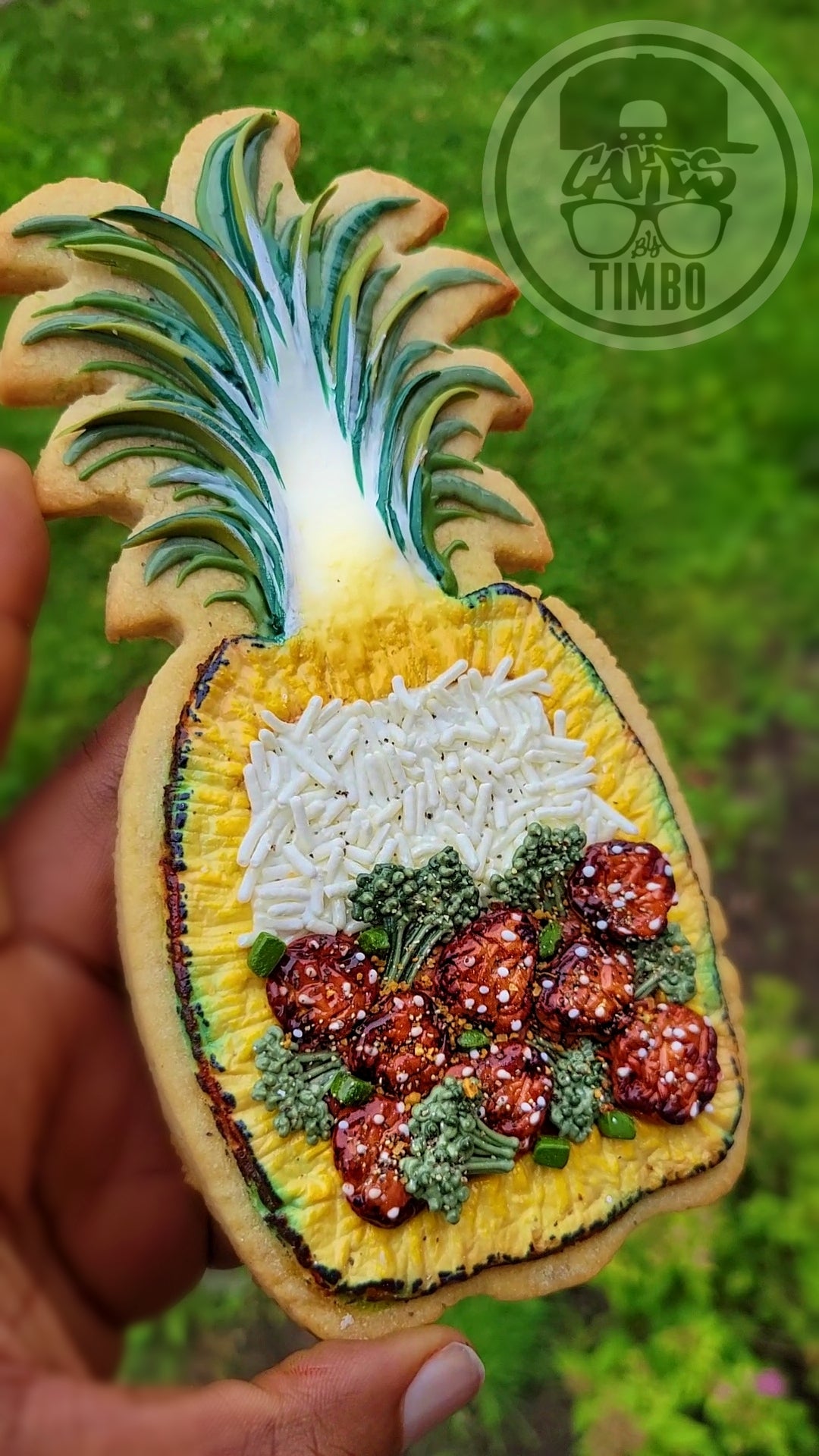 Royal Icing Sculpting: Pineapple Bowl Cookie